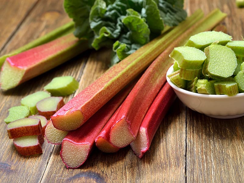 What Does Rhubarb Taste Like? Complete Guide for 2024