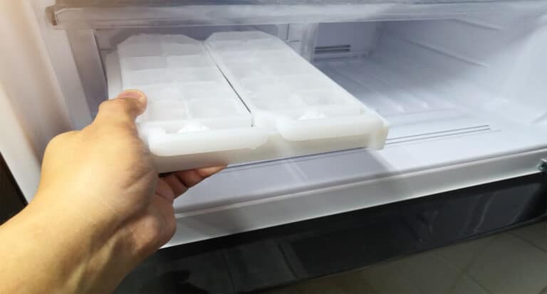 Clean An Ice Maker