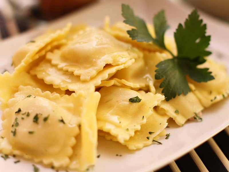 What To Serve With Ravioli: 13 Best Side Dishes In 2021