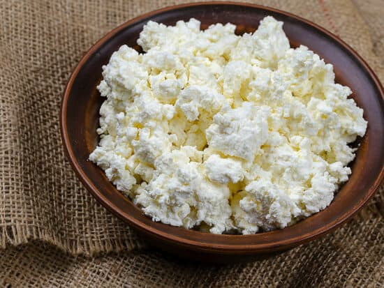 15 Mild, Crumbly Substitutes For Feta Cheese