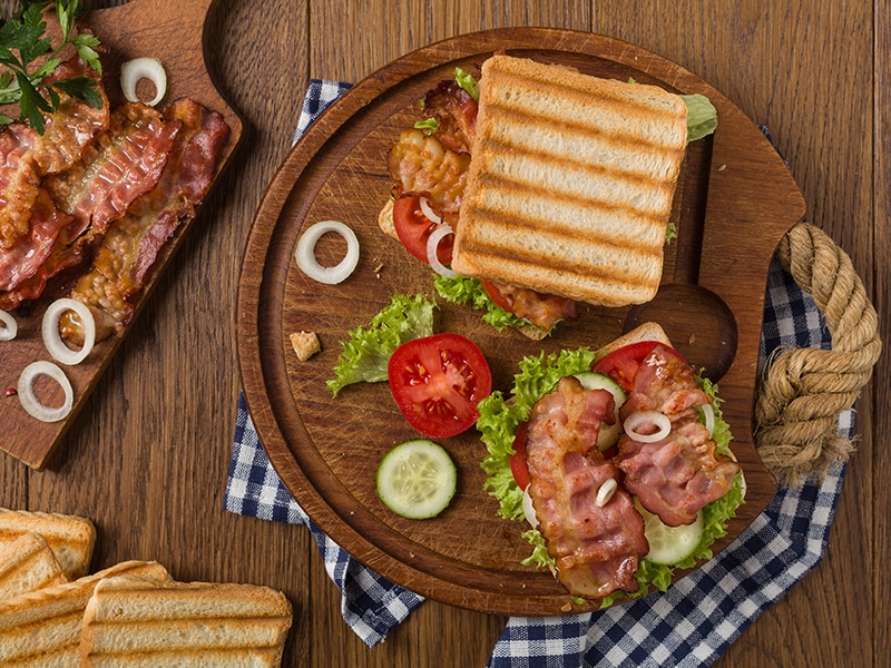 What To Serve With BLT Sandwiches – 23 Ideal Ideas In 2023 (+ Tomato Soup)