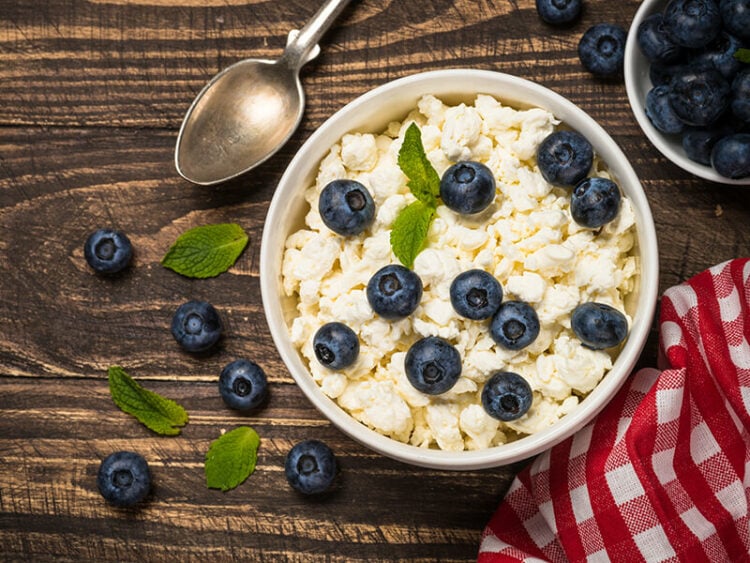 What Does Cottage Cheese Taste Like?A Flavor Guide 2024