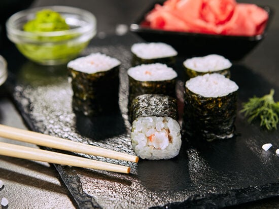 Sushi Roll vs. Hand Roll: 2024 Sushi Guide