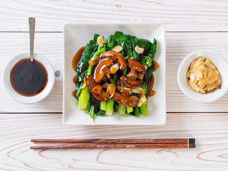 Kale Stir Fried in Oyster Sauce