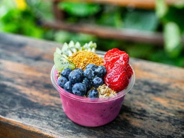 13 Hawaiian Street Foods To Relish For A Real Experience In 2024   Acai Bowl 768x576 