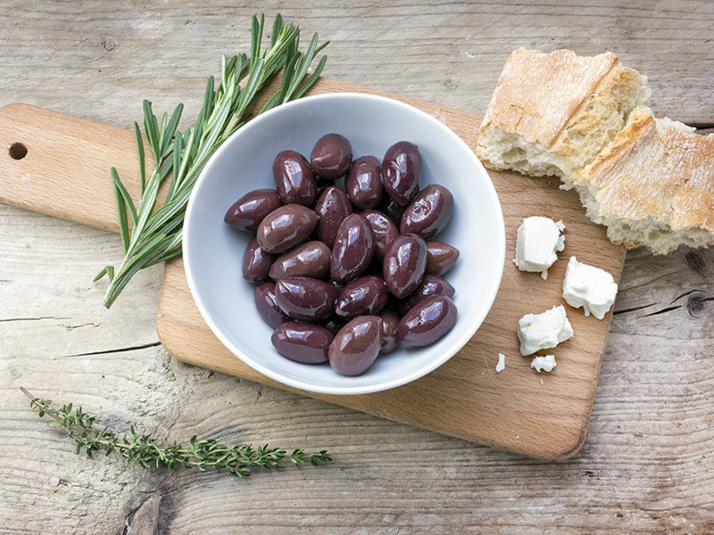 Distinguish Kalamata Olives