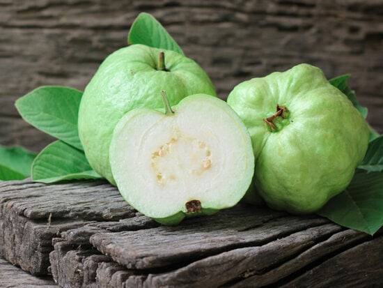 What Is Guava and How To Eat It? Detailed Guide 2024