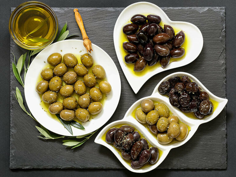 Kalamata Olives Vs Black Olives