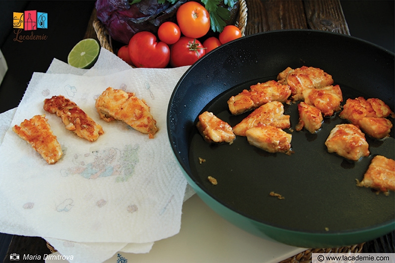 Place Cooked Fish On Oil-Absorbing Paper