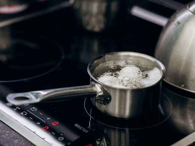 Stylish Kitchen Steel Saucepan