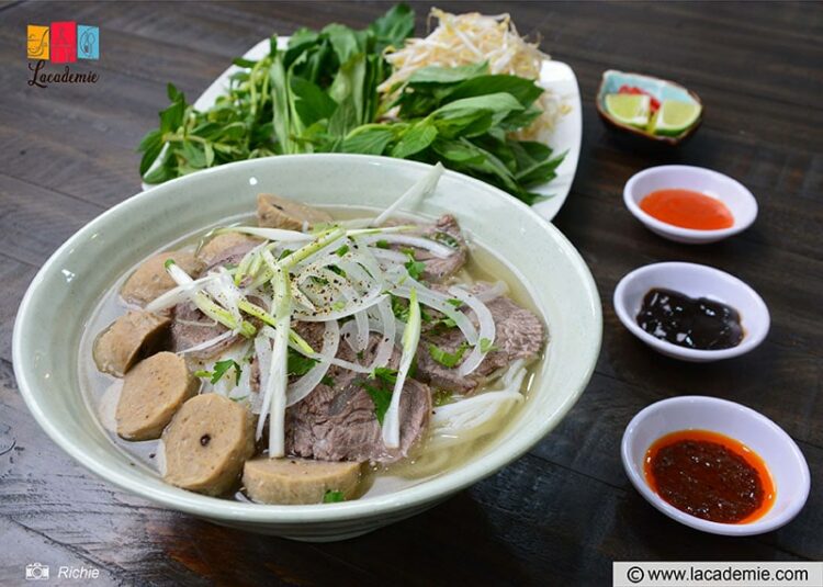 Top 18 Healthy Vietnamese Foods And Recipes For 2024   Beef Pho 750x535 