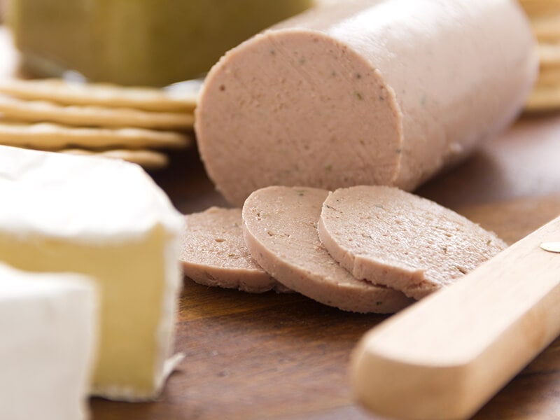 Liverwurst With Water Crackers