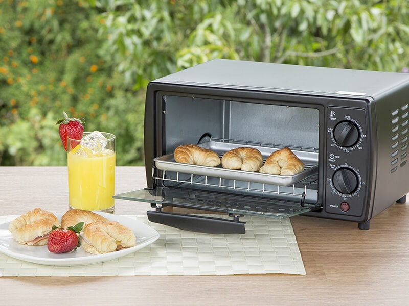 Toaster Oven With Parchment Paper