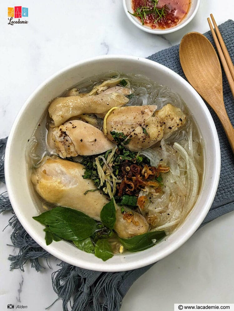 Miến Gà Recipe How To Cook This Vietnamese Chicken Noodle Soup