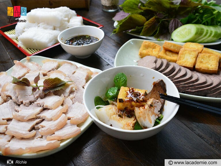 Vietnamese Vermicelli With Fried Tofu And Fermented Shrimp Paste