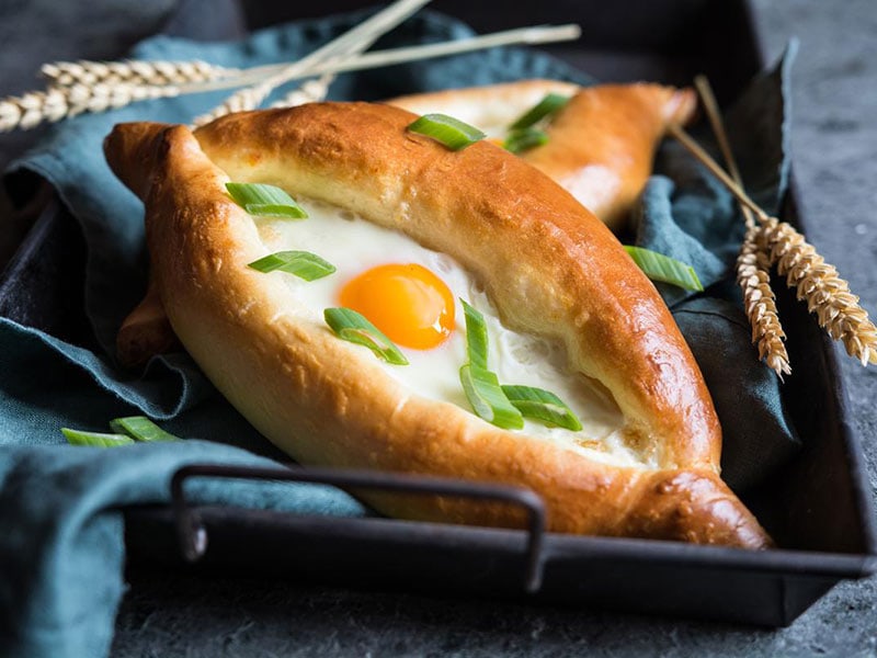 Khachapuri 